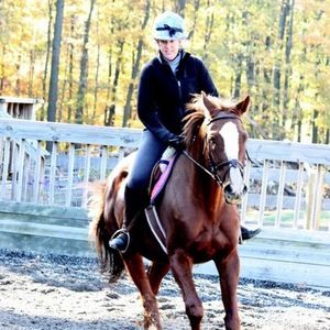 Meet your Posher, Leslie